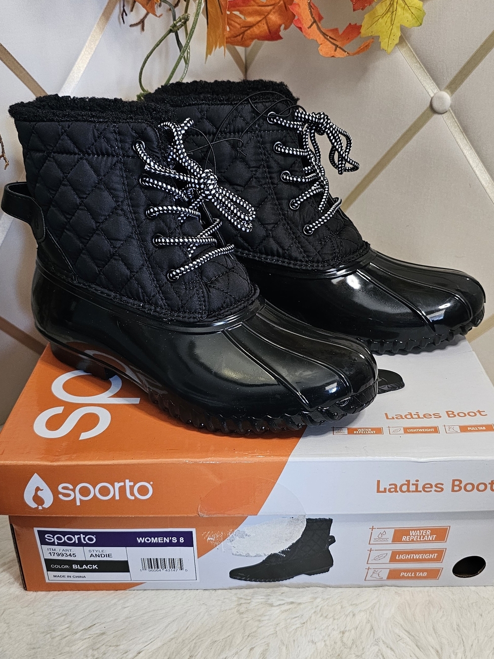 Sporto Women's Black Quilted Waterproof Winter Boots